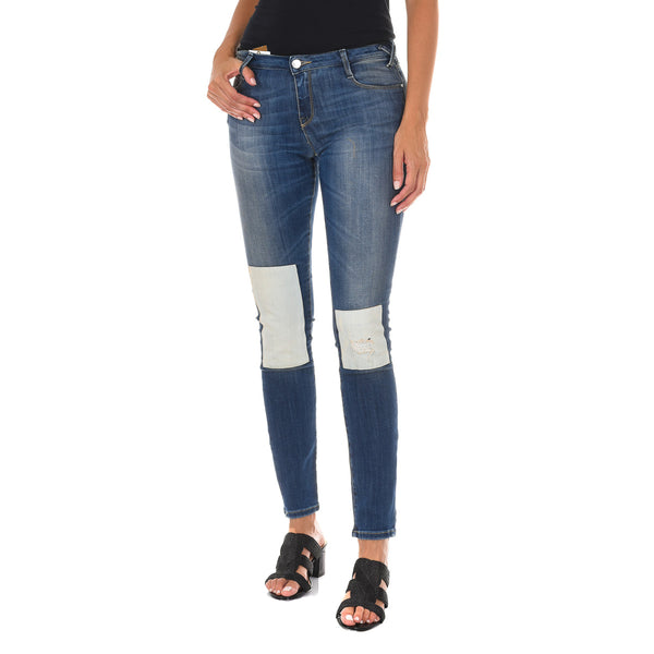 Pantalon Tejano Largo efecto gastado con bajos de corte estrecho 10DB50350 para Mujer