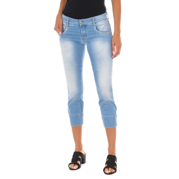 Pantalon pirata efecto gastado de tejido elástico 10DB50294 para Mujer
